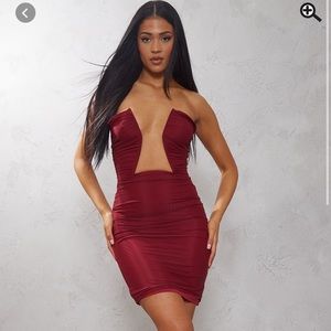 Never worn dress from pretty little thing. Great for date night!